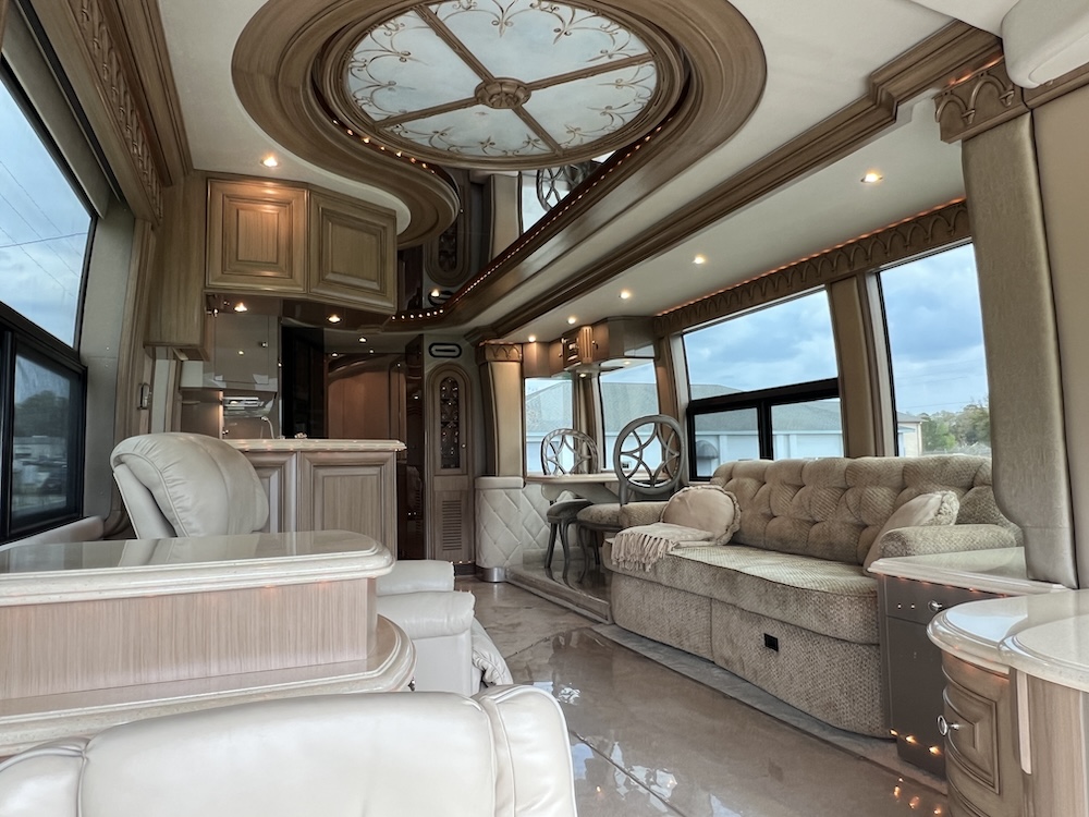 2004 Prevost Liberty H3-45 For Sale