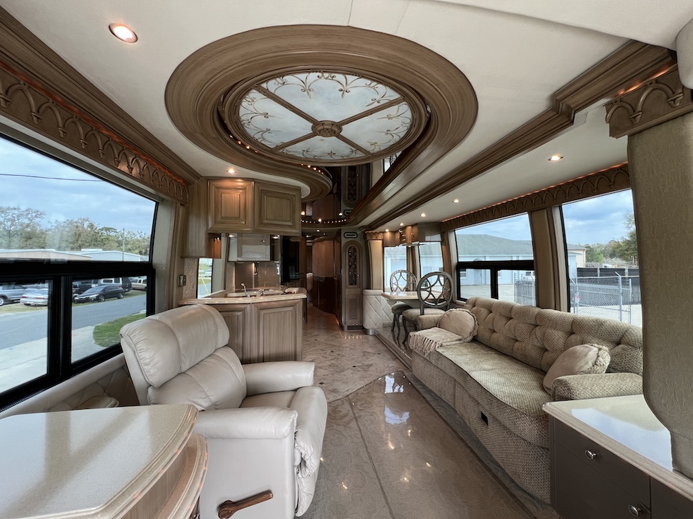 2004 Prevost Liberty H3-45 For Sale