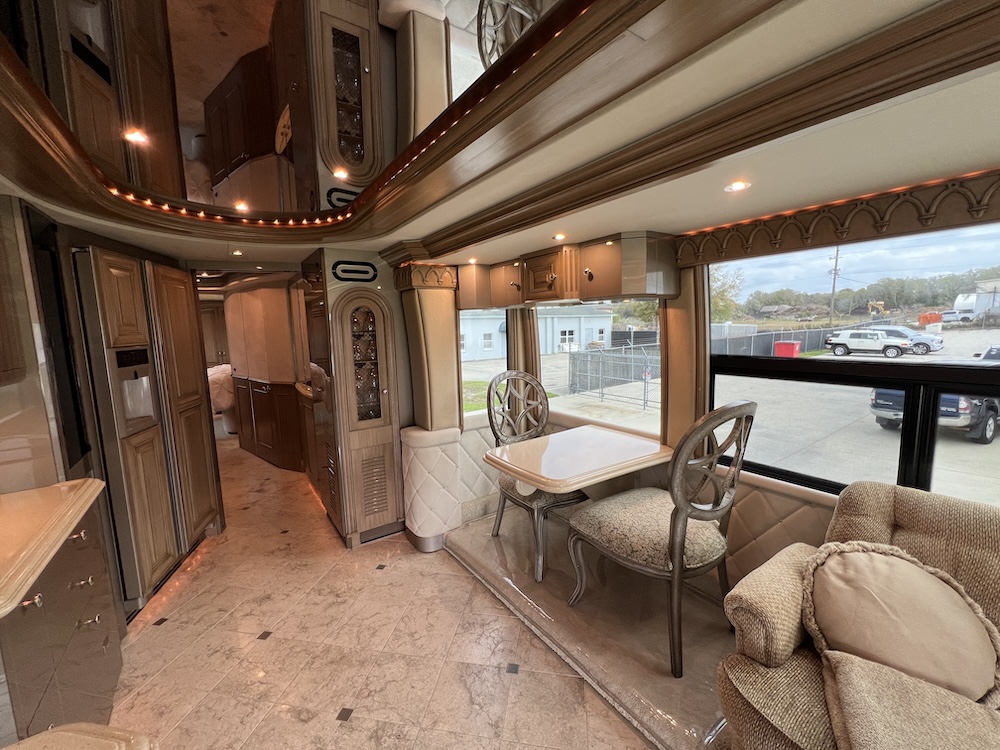 2004 Prevost Liberty H3-45 For Sale
