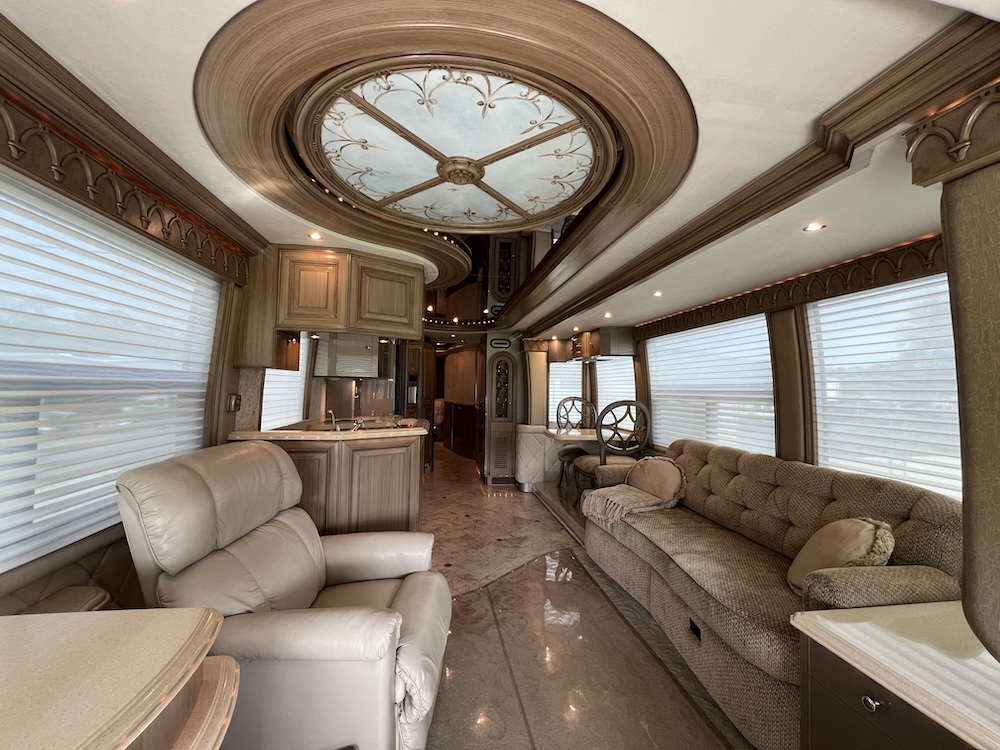 2004 Prevost Liberty H3-45 For Sale