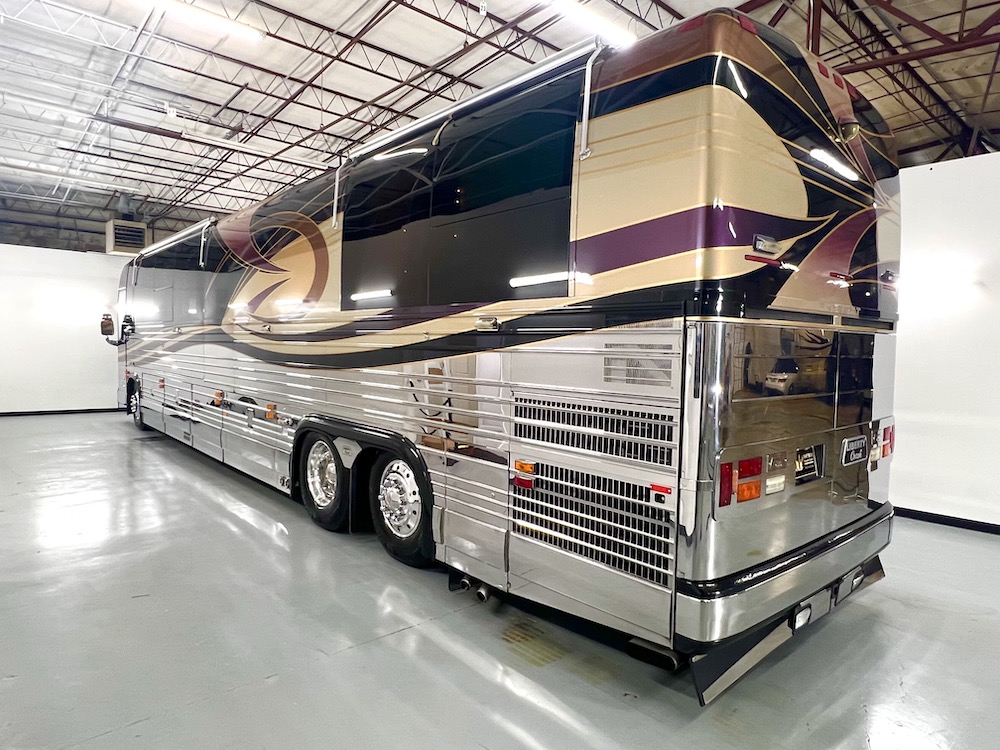 2004 Prevost Liberty XLII For Sale