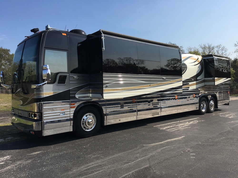 2004 Prevost Liberty XLII For Sale