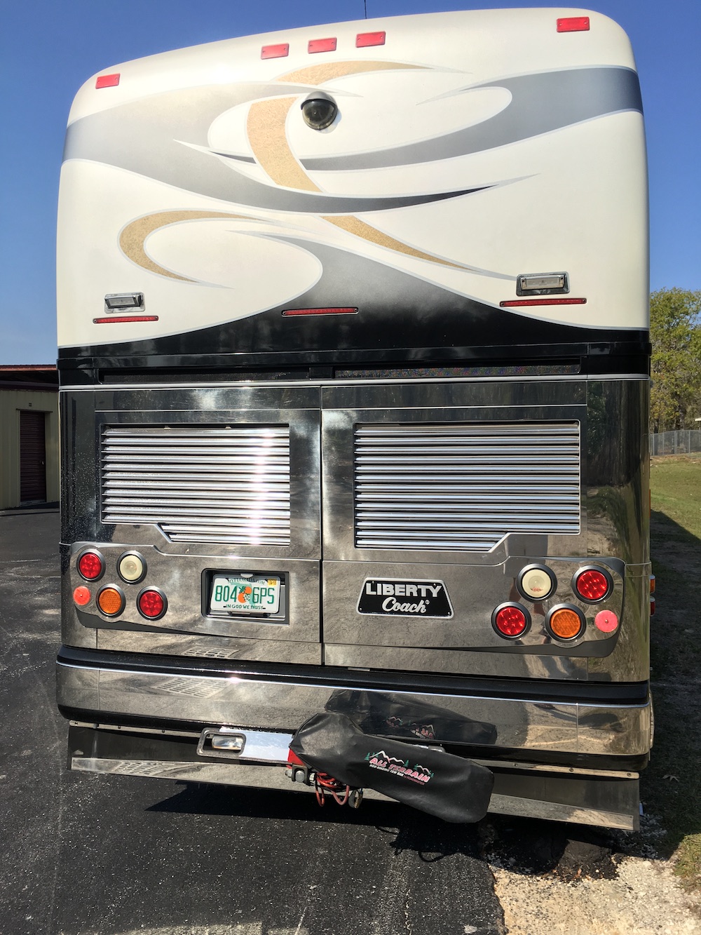 2004 Prevost Liberty XLII For Sale