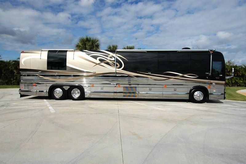 2004 Prevost Liberty XLII For Sale