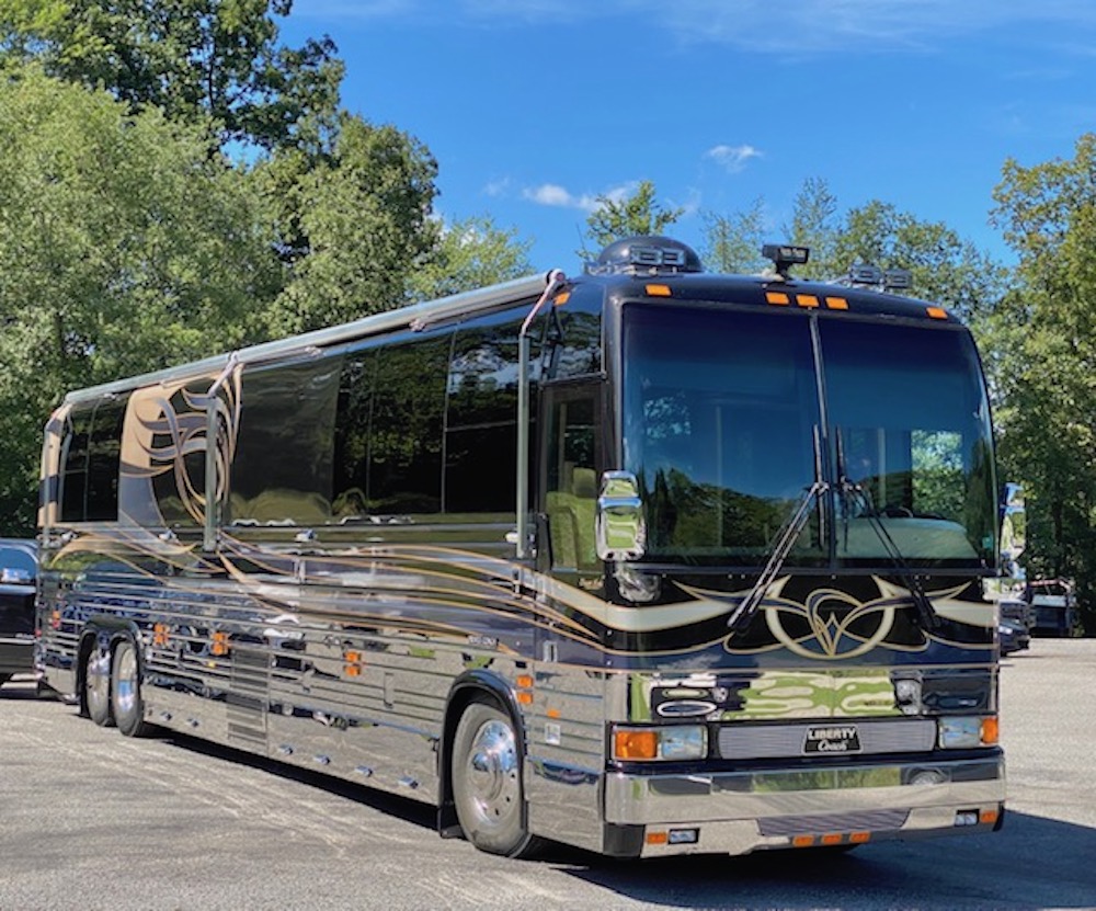 2004 Prevost Liberty XLII For Sale