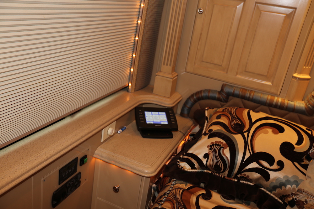 2004 Prevost Liberty XLII For Sale