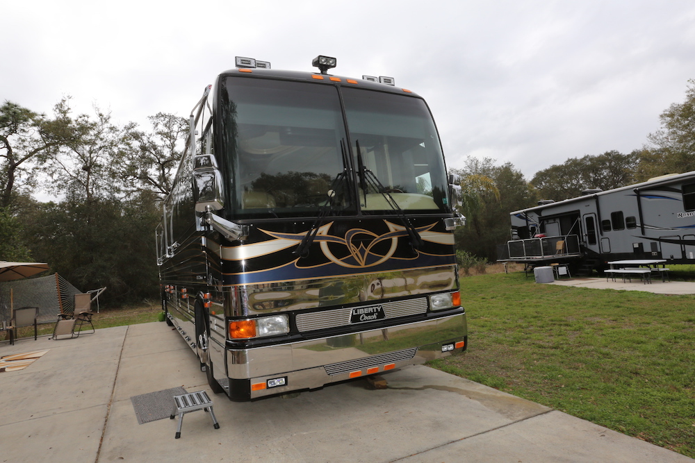 2004 Prevost Liberty XLII For Sale