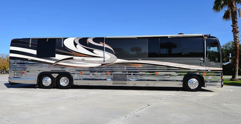 2004 Prevost Liberty XLII For Sale