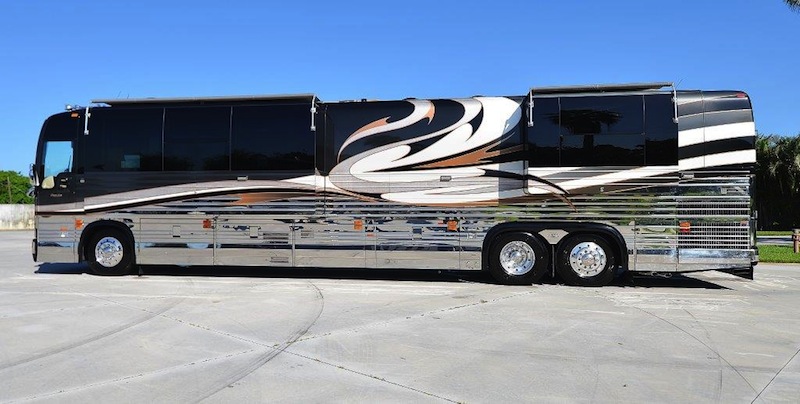 2004 Prevost Liberty XLII For Sale