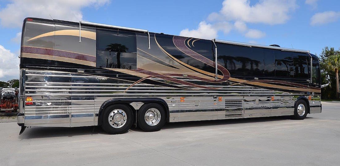 2004 Prevost Liberty XLII For Sale