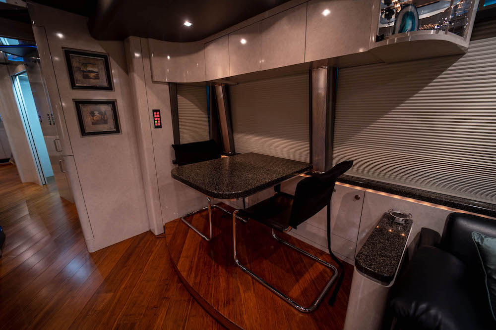 2004 Prevost Marathon H3-45 For Sale