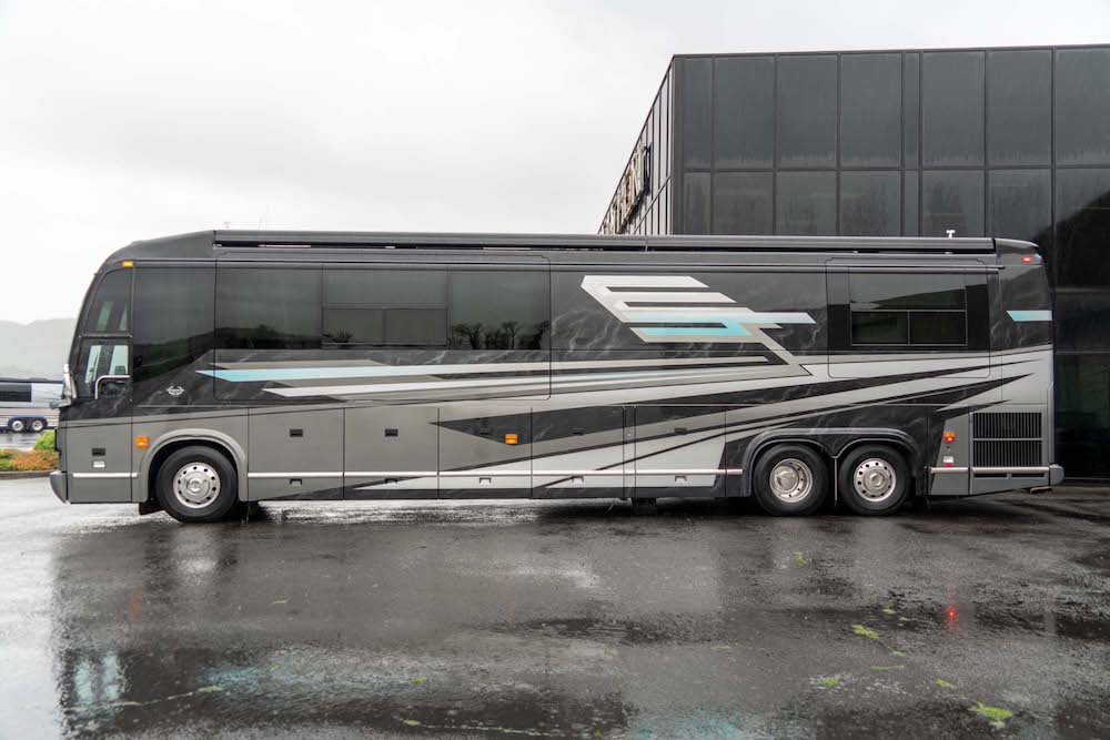 2004 Prevost Marathon H3-45 For Sale