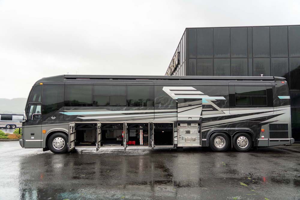 2004 Prevost Marathon H3-45 For Sale