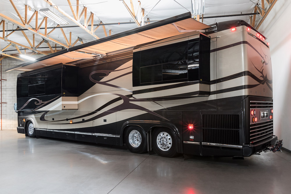 2004 Prevost Marathon H3-45 For Sale