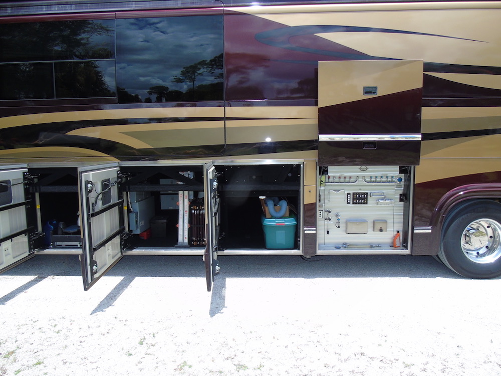 2004 Prevost Marathon H3-45 For Sale