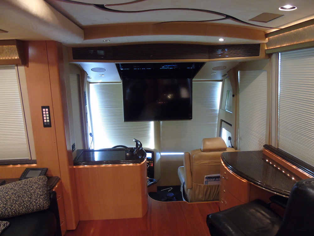 2004 Prevost Marathon H3-45 For Sale