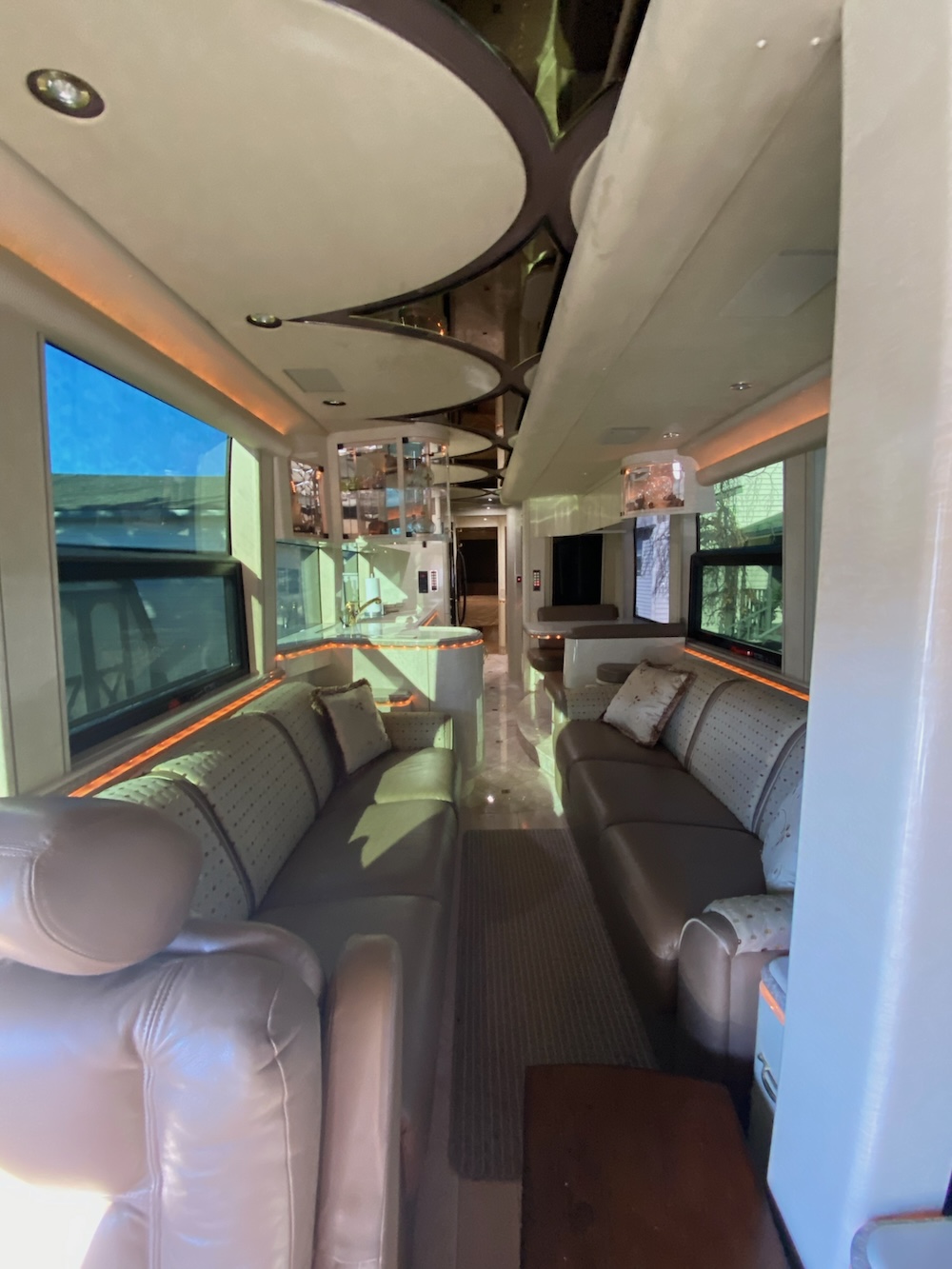 2004 Prevost Marathon XLII For Sale