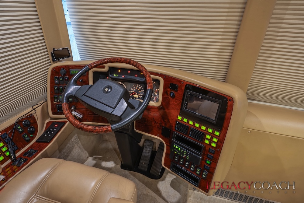 2004 Prevost Marathon XLII For Sale