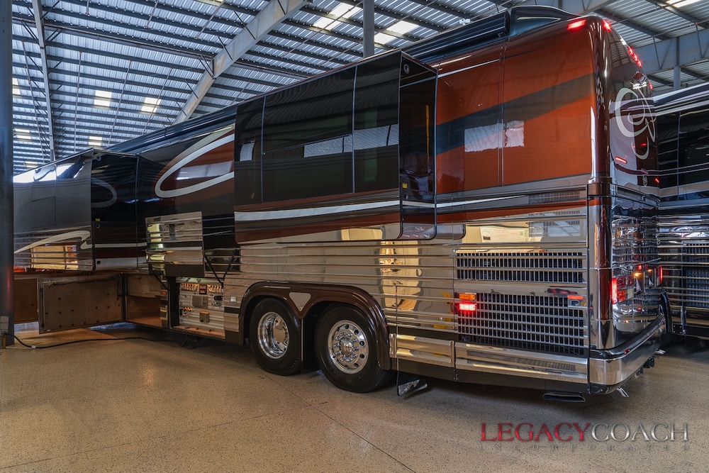 2004 Prevost Marathon XLII For Sale