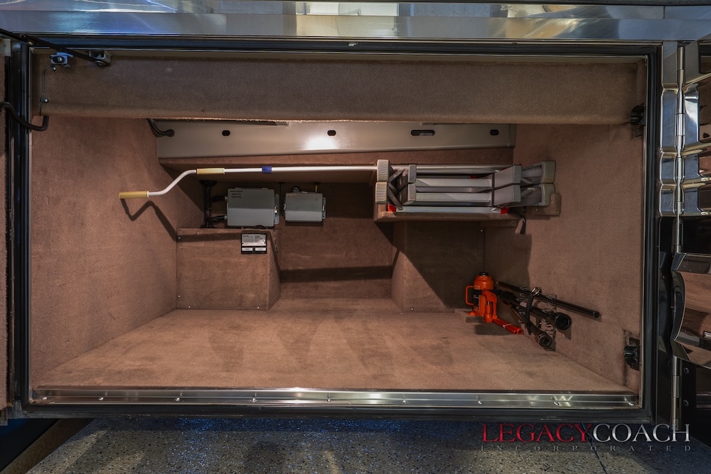 2004 Prevost Marathon XLII For Sale