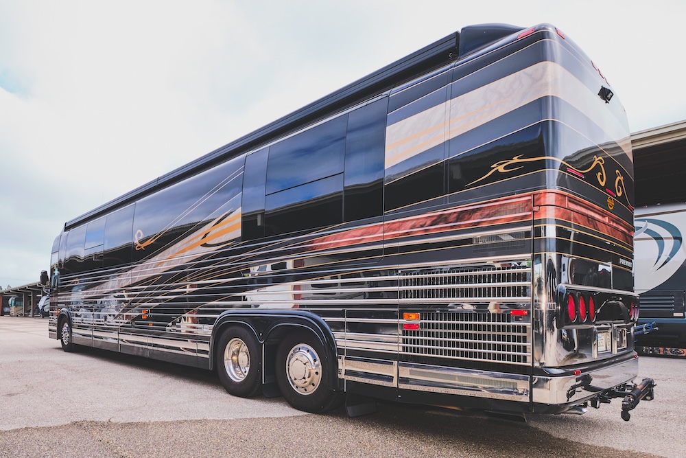 2004 Prevost Marathon XLII For Sale