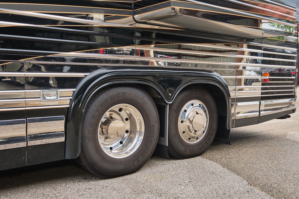 2004 Prevost Marathon XLII For Sale