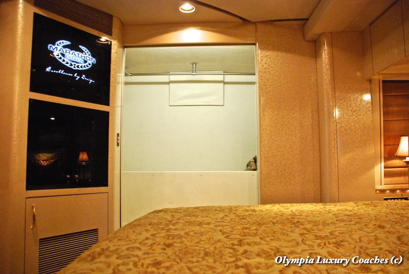 2004 Prevost Marathon XLII For Sale