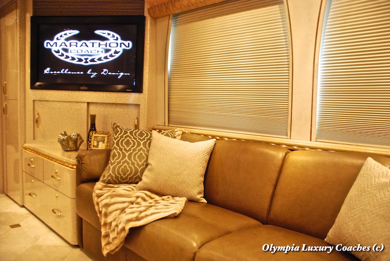 2004 Prevost Marathon XLII For Sale