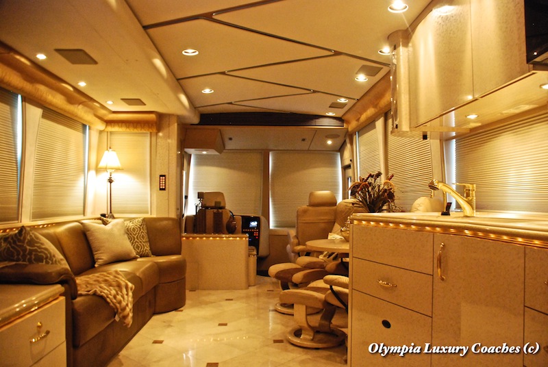 2004 Prevost Marathon XLII For Sale