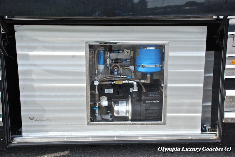 2004 Prevost Marathon XLII For Sale