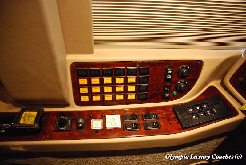 2004 Prevost Marathon XLII For Sale