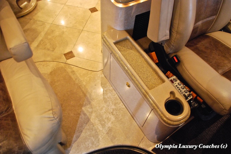 2004 Prevost Marathon XLII For Sale