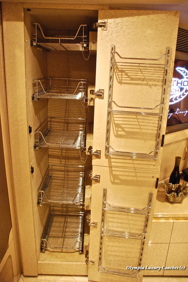 2004 Prevost Marathon XLII For Sale