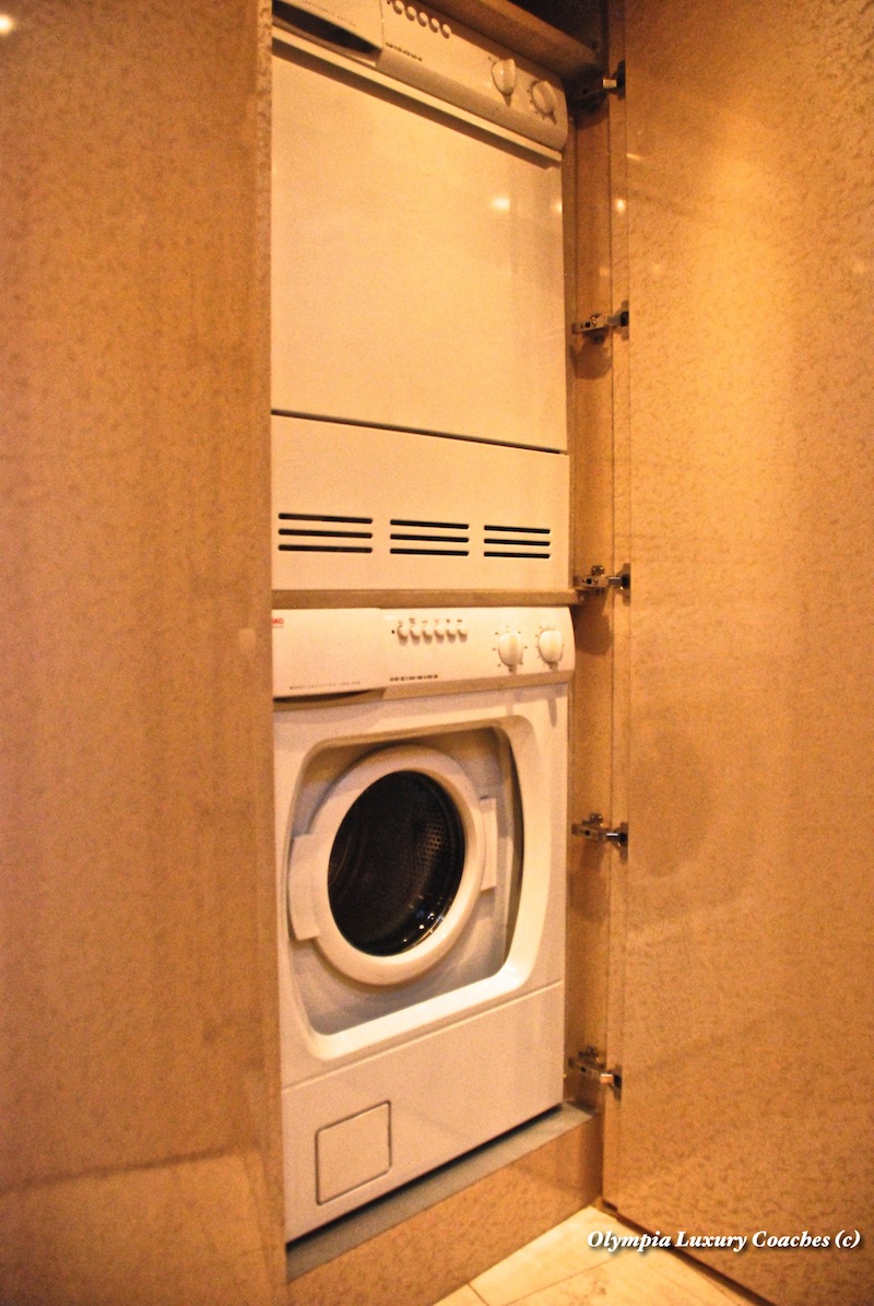 2004 Prevost Marathon XLII For Sale