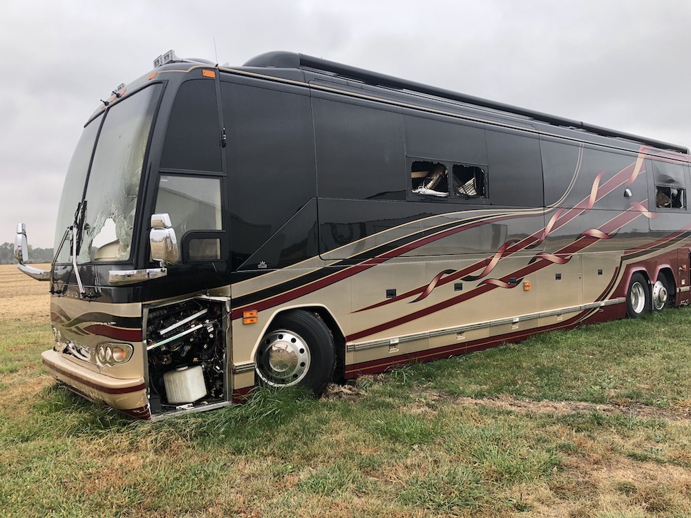 2004 Prevost Parliament H3-45 For Sale