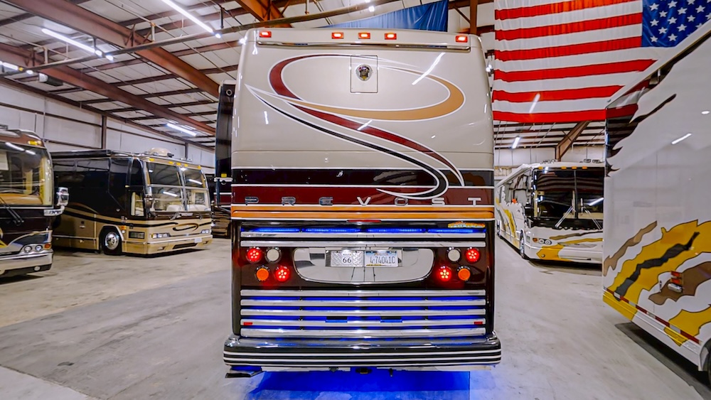 2004 Prevost Parliament H3-45 For Sale