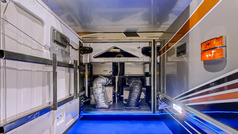 2004 Prevost Parliament H3-45 For Sale