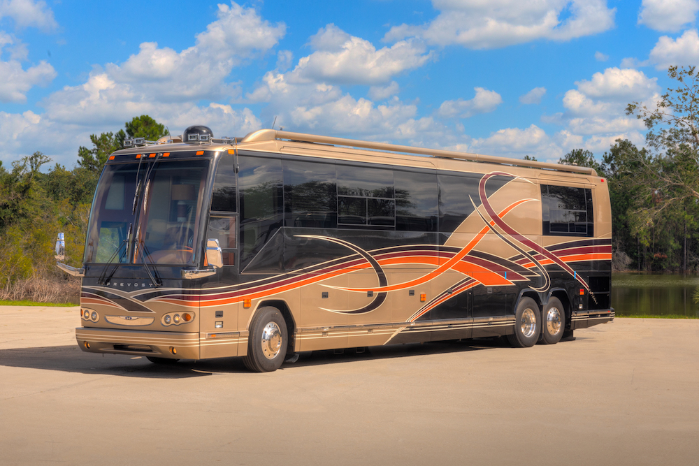 2004 Prevost Parliament H3-45 For Sale