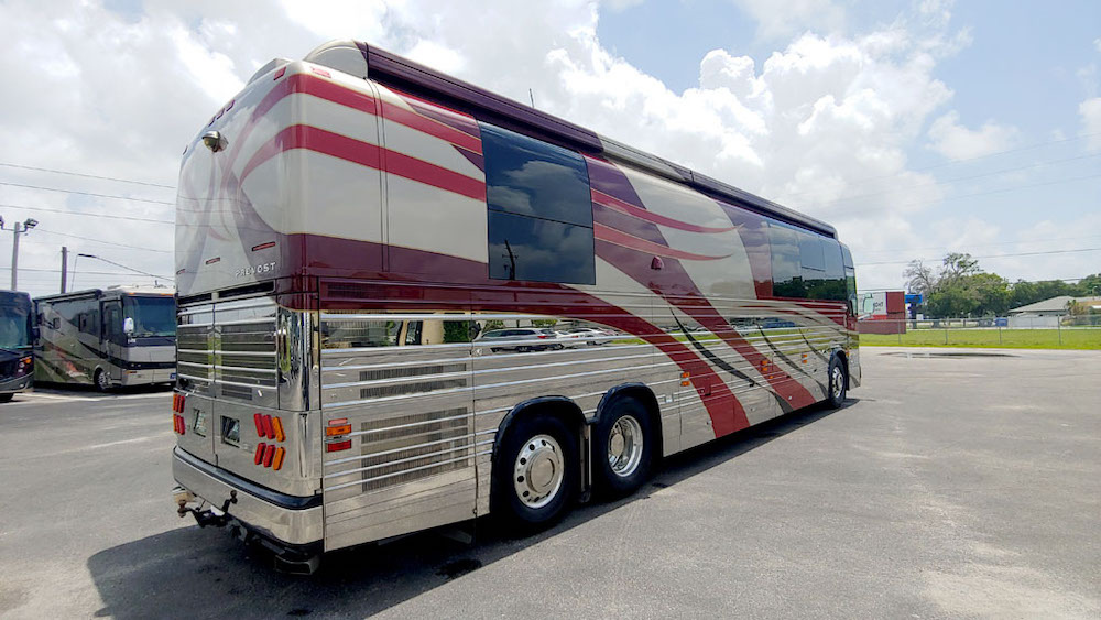 2004 Prevost Parliament XLII For Sale