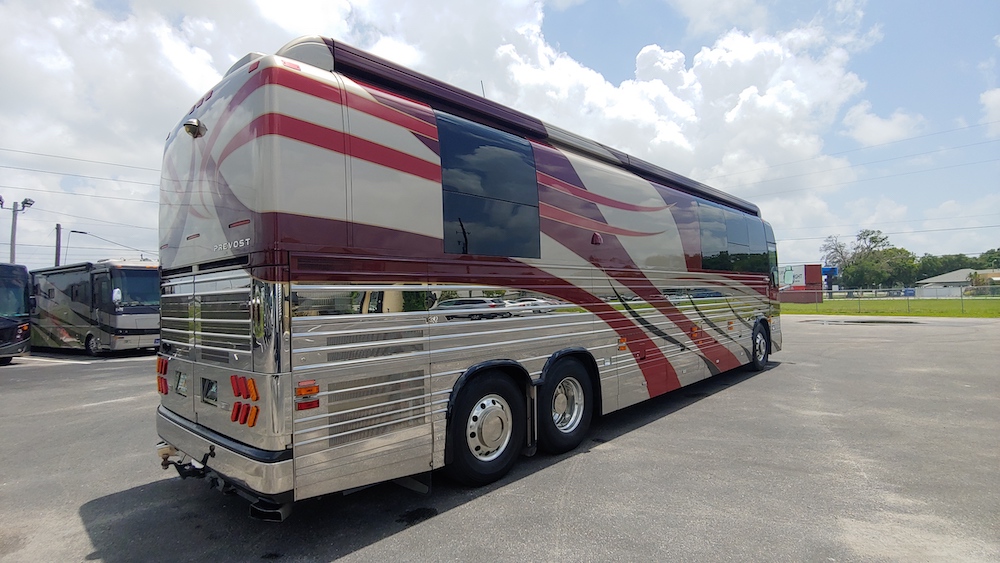 2004 Prevost Parliament XLII For Sale