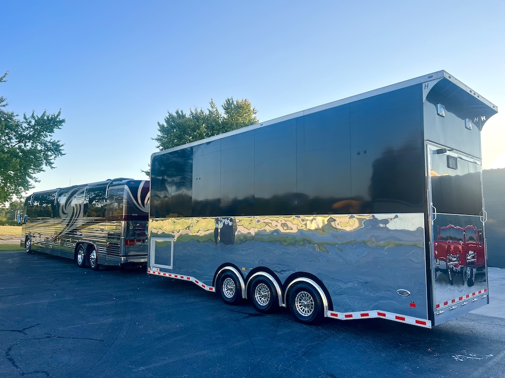 2004 Prevost Royale XLII For Sale