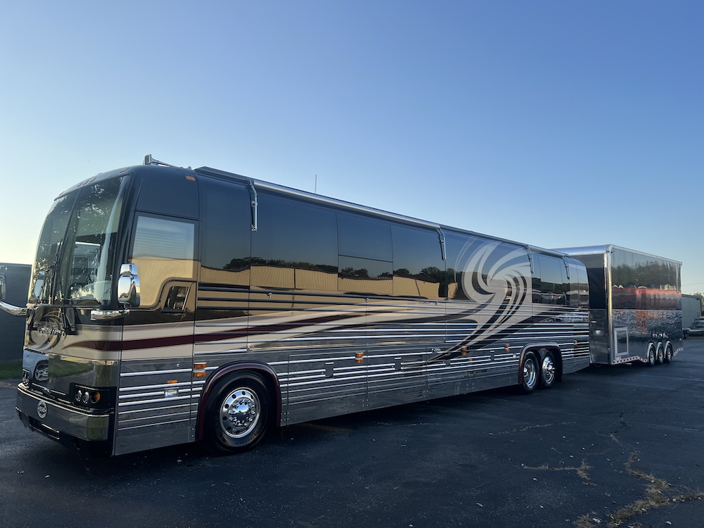 2004 Prevost Royale XLII For Sale