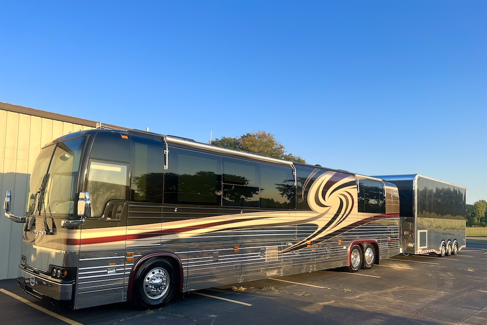 2004 Prevost Royale XLII For Sale