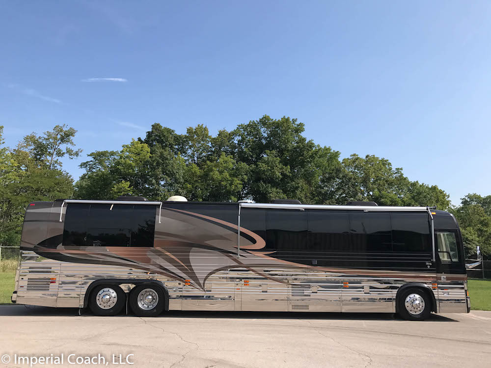 2004 Prevost Royale XLII For Sale