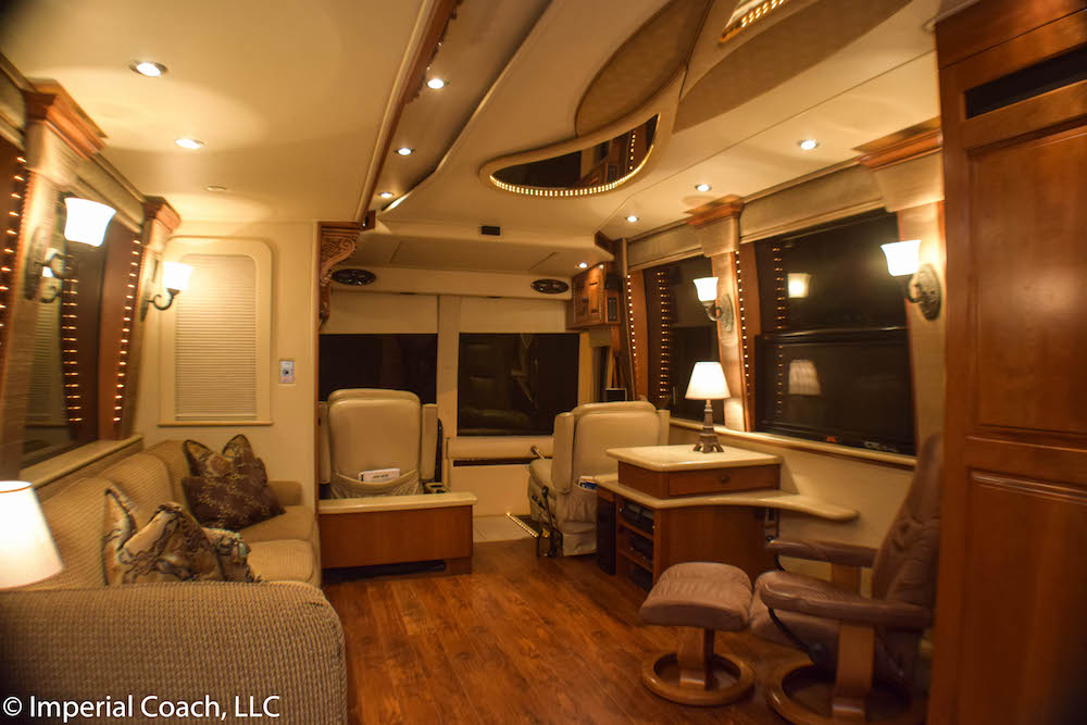 2004 Prevost Royale XLII For Sale