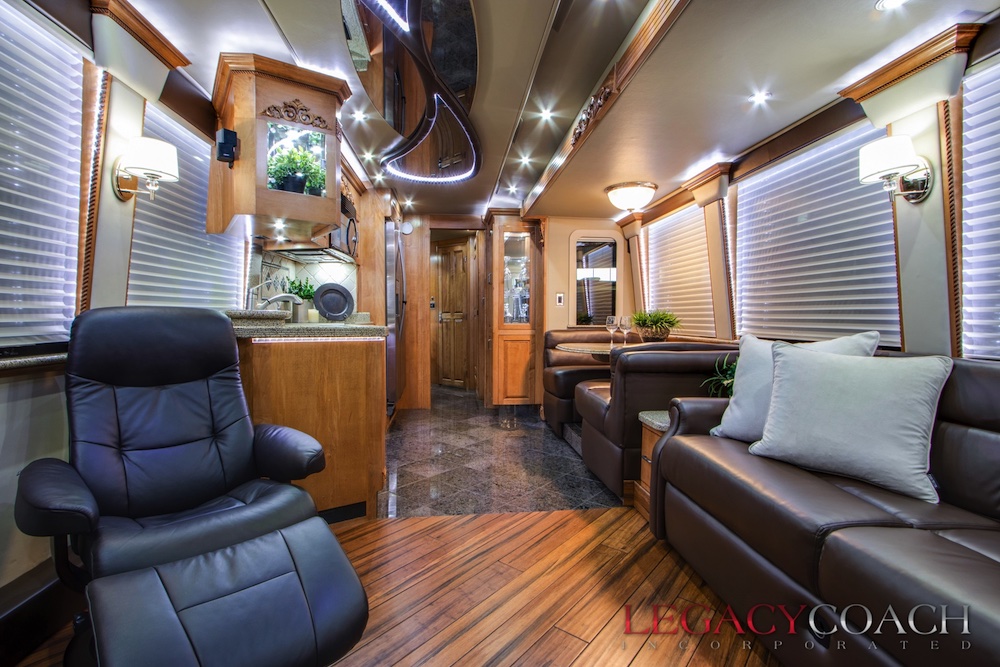 2004 Prevost Royale XLII For Sale