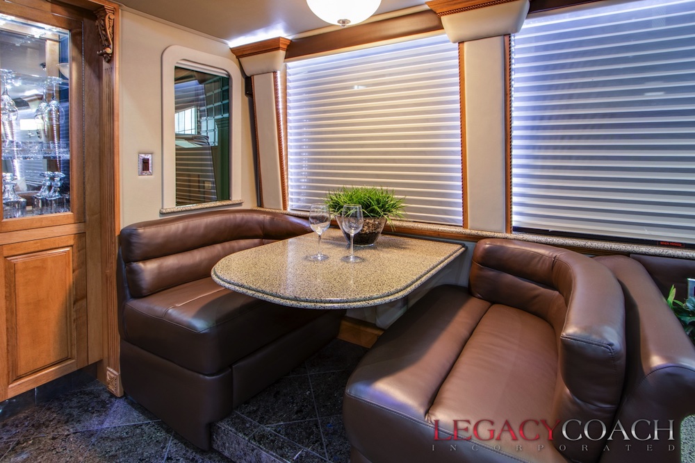 2004 Prevost Royale XLII For Sale