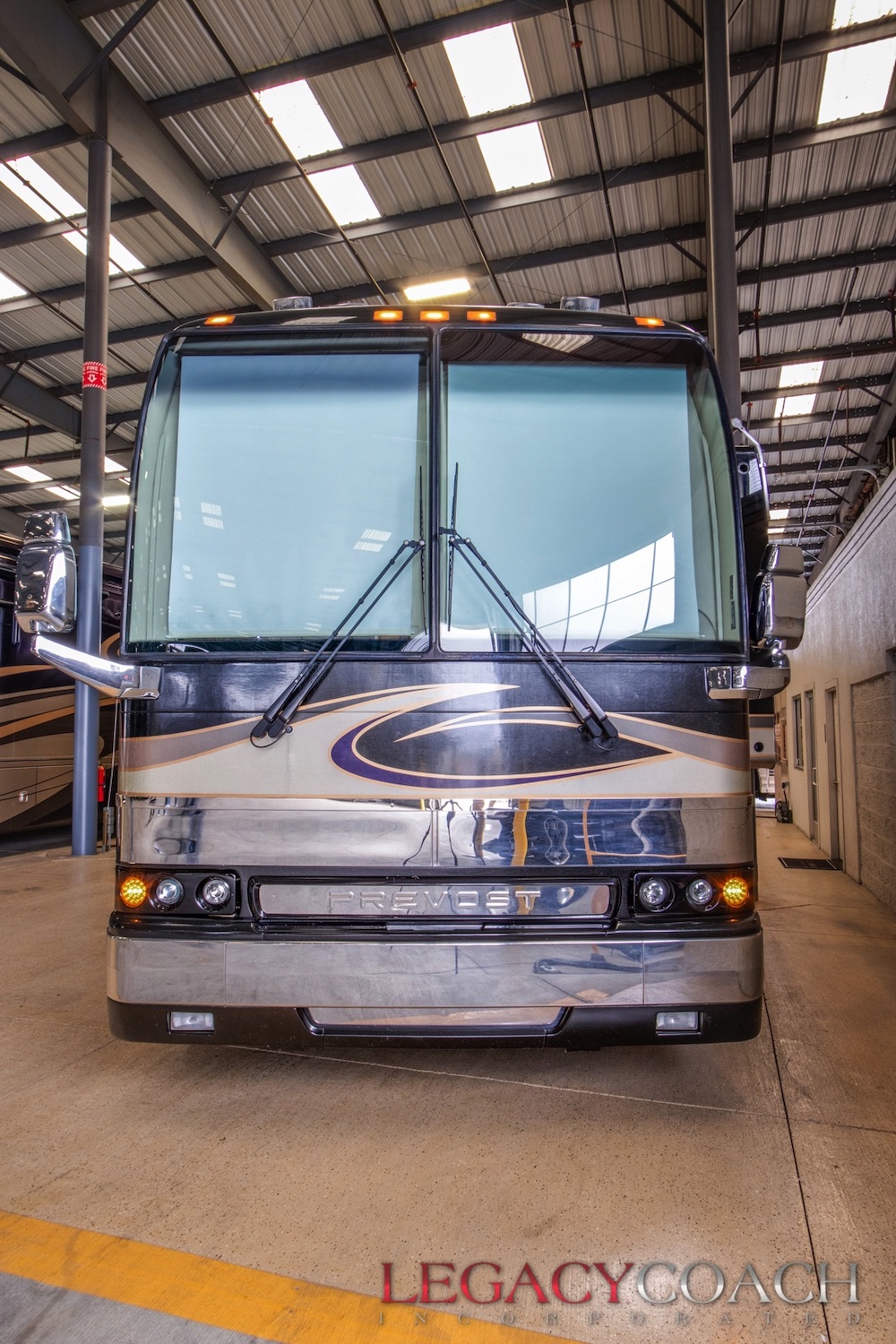 2004 Prevost Royale XLII For Sale