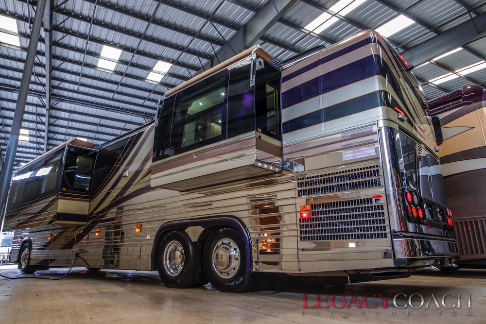 2004 Prevost Royale XLII For Sale