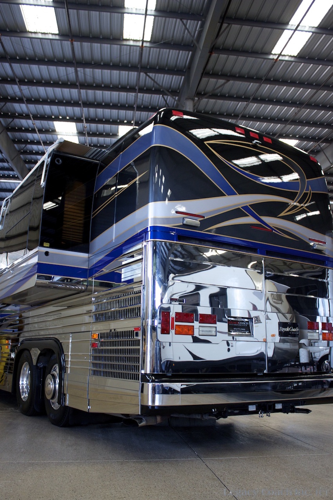 2004 Prevost Royale XLII For Sale